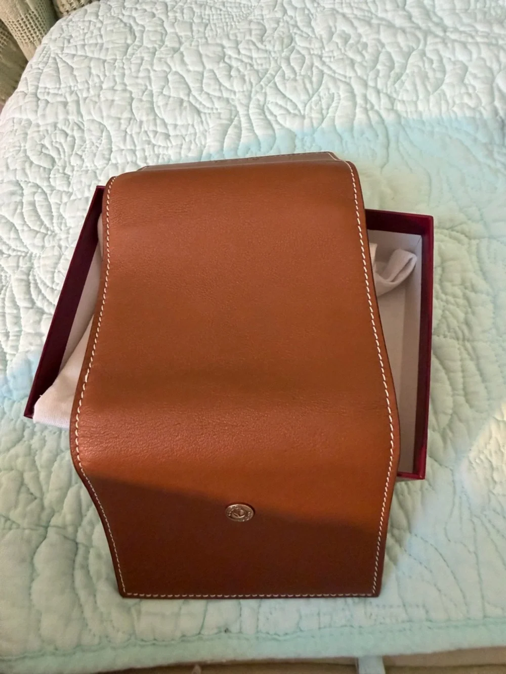 Gucci Brown Leather Compact Wallet with White Stitching - Picture 12 of 12
